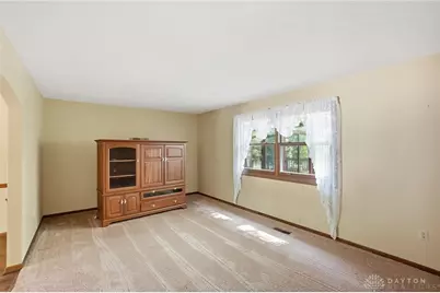 1706 Edith Marie Drive, Beavercreek, OH 45431 - Photo 9