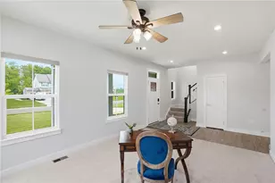 11075 Elk Crk Dr, Washington Twp, OH 45458 - Photo 9