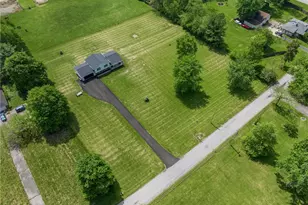 1353 Foust Rd, Xenia Twp, OH 45385 - Photo 11