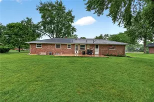 1086 Ceylon Cir, Beavercreek, OH 45430 - Photo 31
