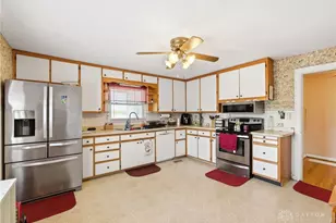 1431 Upper Bellbrook Rd, Beavercreek Twp, OH 45385 - Photo 11