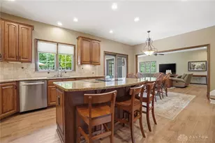 10161 Apple Springs Dr, Washington Twp, OH 45458 - Photo 23