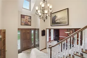 10161 Apple Springs Dr, Washington Twp, OH 45458 - Photo 7