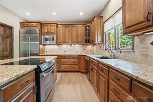 10161 Apple Springs Dr, Washington Twp, OH 45458 - Photo 27