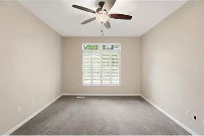 7448 New York Way, Butler Twp, OH 45414 - Photo 33