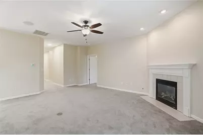 7448 New York Way, Butler Twp, OH 45414 - Photo 15