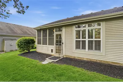 7448 New York Way, Butler Twp, OH 45414 - Photo 57