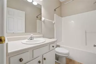7448 New York Way, Butler Twp, OH 45414 - Photo 43
