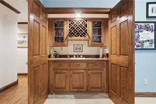 5780 Walnut Wood Way, Harrison Twp, OH 45415 - Photo 13