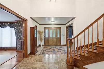 5780 Walnut Wood Way, Harrison Twp, OH 45415 - Photo 5