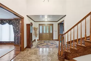 5780 Walnut Wood Way, Harrison Twp, OH 45415 - Photo 5