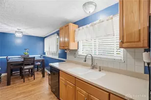 6629 Hubbard Dr, Huber Heights, OH 45424 - Photo 15