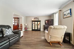1810 Carlyle Dr, Piqua, OH 45356 - Photo 9