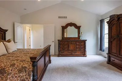 423 Falcon Hill Way, Chester Township, OH 45177 - Photo 23