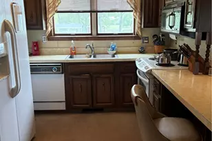 665 W Krepps Rd, Xenia, OH 45385 - Photo 11