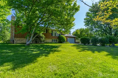 657 White Oak Drive, Springfield Twp, OH 45504 - Photo 5