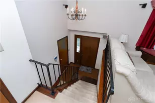 657 White Oak Dr, Springfield Twp, OH 45504 - Photo 7