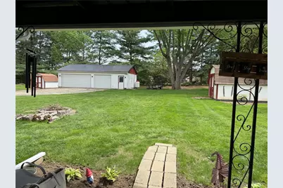 344 Green Acres Drive, Springfield, OH 45504 - Photo 3