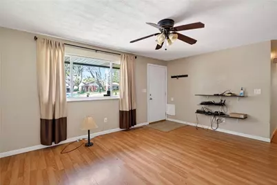 5926 Chambersburg Road, Huber Heights, OH 45424 - Photo 5