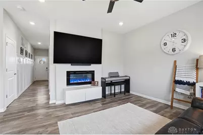 5355 Windbrooke Drive, Tipp City, OH 45371 - Photo 9