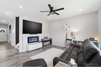 5355 Windbrooke Drive, Tipp City, OH 45371 - Photo 9