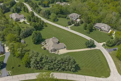 2811 River Edge Circle, Sugarcreek Twp, OH 45370 - Photo 53