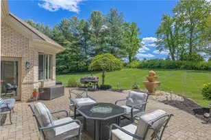 2811 River Edge Cir, Sugarcreek Twp, OH 45370 - Photo 47