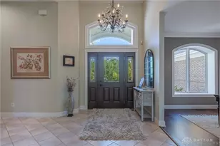 2811 River Edge Cir, Sugarcreek Twp, OH 45370 - Photo 5