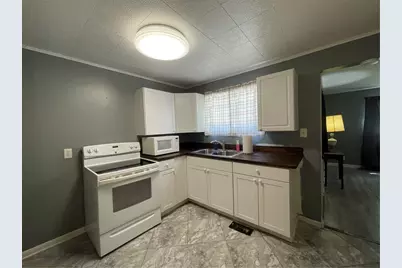 6967 Sennett, Harrison Twp, OH 45414 - Photo 9
