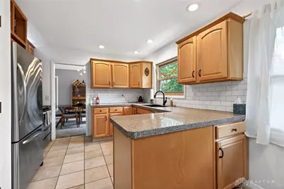9750 Ariadne Trail, Washington Twp, OH 45458 - Photo 17