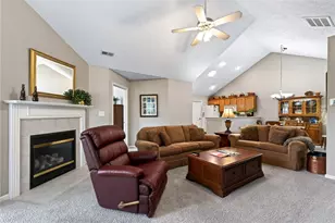 450 Birkdale Village Dr, Washington Twp, OH 45458 - Photo 13