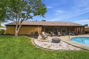 1832 Burgundy Ln, Washington Twp, OH 45459 - Photo 69
