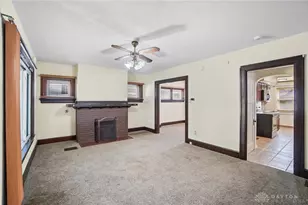 1046 Shakespeare Ave, Dayton, OH 45402 - Photo 9