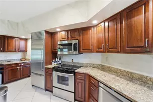 849 Lincoln Woods Ct, Kettering, OH 45429 - Photo 15