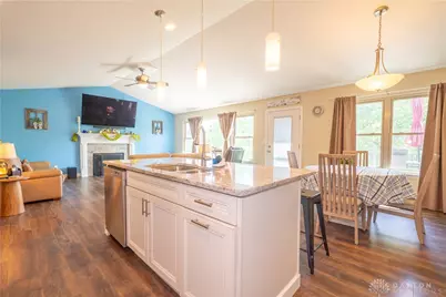 1331 Peregrine Way, Hamilton, OH 45013 - Photo 15