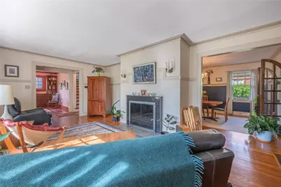 158 E Dixon Avenue, Oakwood, OH 45419 - Photo 5