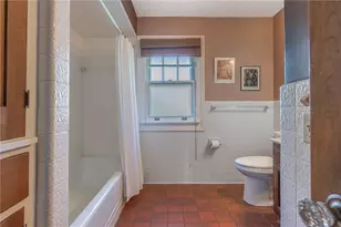 158 E Dixon Ave, Oakwood, OH 45419 - Photo 37