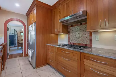 158 E Dixon Avenue, Oakwood, OH 45419 - Photo 15