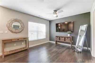 803 Brownstone Row, Springboro, OH 45066 - Photo 5