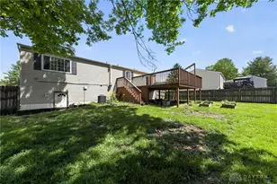 4199 White Hawk Ct, Beavercreek, OH 45430 - Photo 17