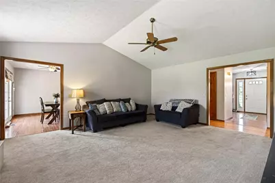 4996 Shannon Avenue, Bethel Twp, OH 45504 - Photo 23