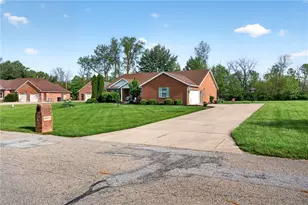 4996 Shannon Ave, Bethel Twp, OH 45504 - Photo 47