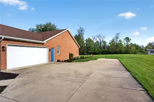 4996 Shannon Ave, Bethel Twp, OH 45504 - Photo 51
