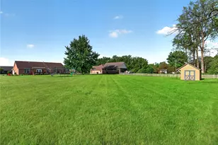4996 Shannon Ave, Bethel Twp, OH 45504 - Photo 59