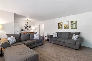 1073 Tralee Trail, Beavercreek, OH 45430 - Photo 9