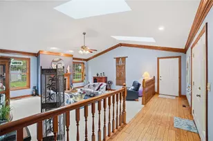 1897 Thornwood Ct, Troy, OH 45373 - Photo 5
