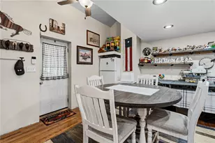 24 N Limestone St, Jamestown Vlg, OH 45335 - Photo 9