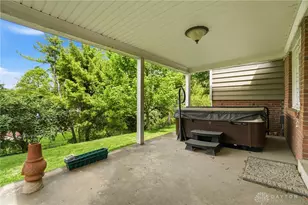381 Highland Terrace, Kettering, OH 45429 - Photo 9