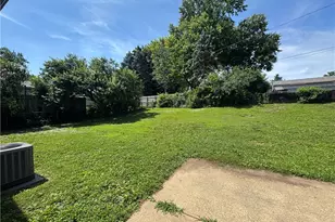 1218 Rona Pkwy Dr, Fairborn, OH 45324 - Photo 25