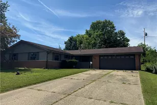 1218 Rona Pkwy Dr, Fairborn, OH 45324 - Photo 29